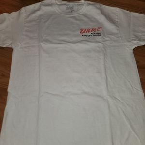 MENS MEDIUM DARE T SHIRT